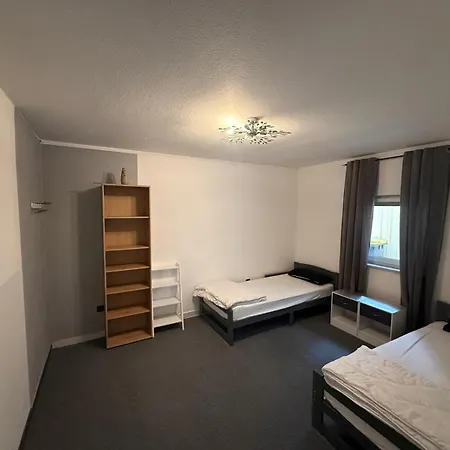 Doppelbettzimmer 2 Naehe Hamburg Проживание в семье