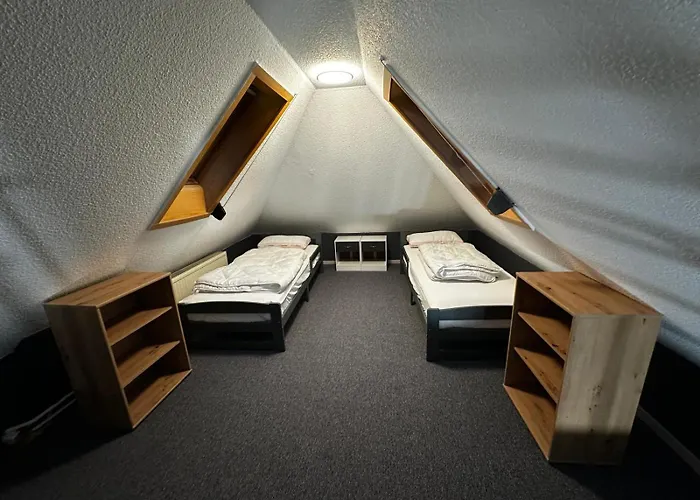 Doppelbettzimmer 2 Naehe Hamburg *